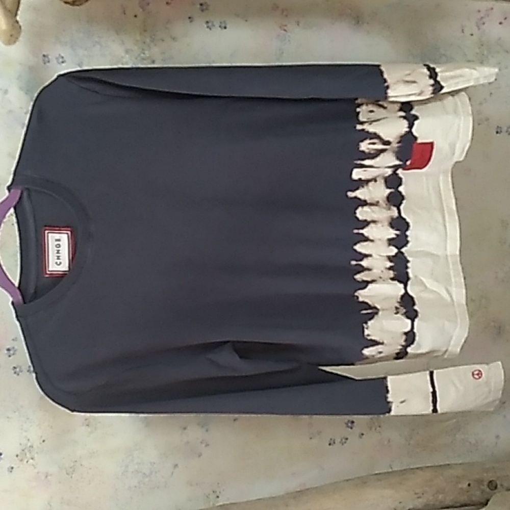 CHNGE Women's Size XS Blue with Tie Dyed Hems Long Sleeve Crew Neck T-Shirt